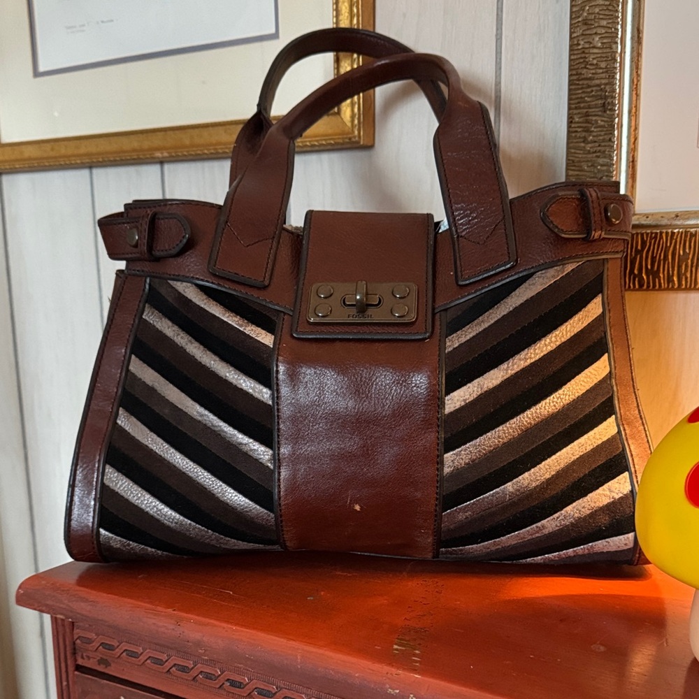 🪙🖤🐻🎺Fossil silver Brown and Black Women's Handbag